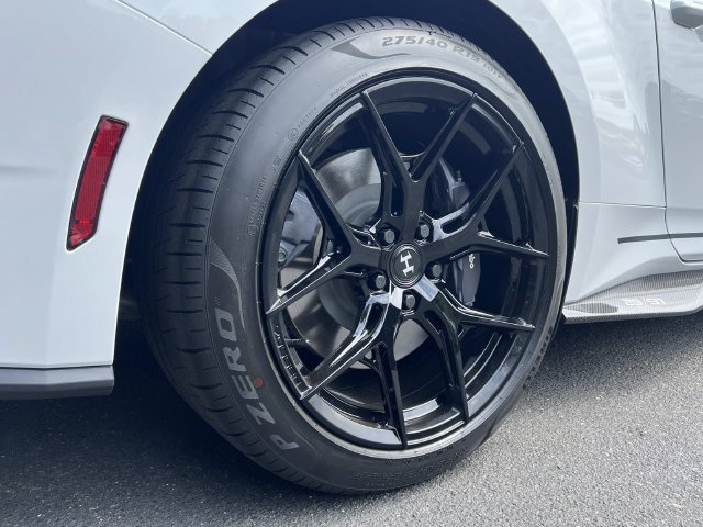 New 2026 Ford Mustang GT Premium w/ GT Performance Package RWD image 13
