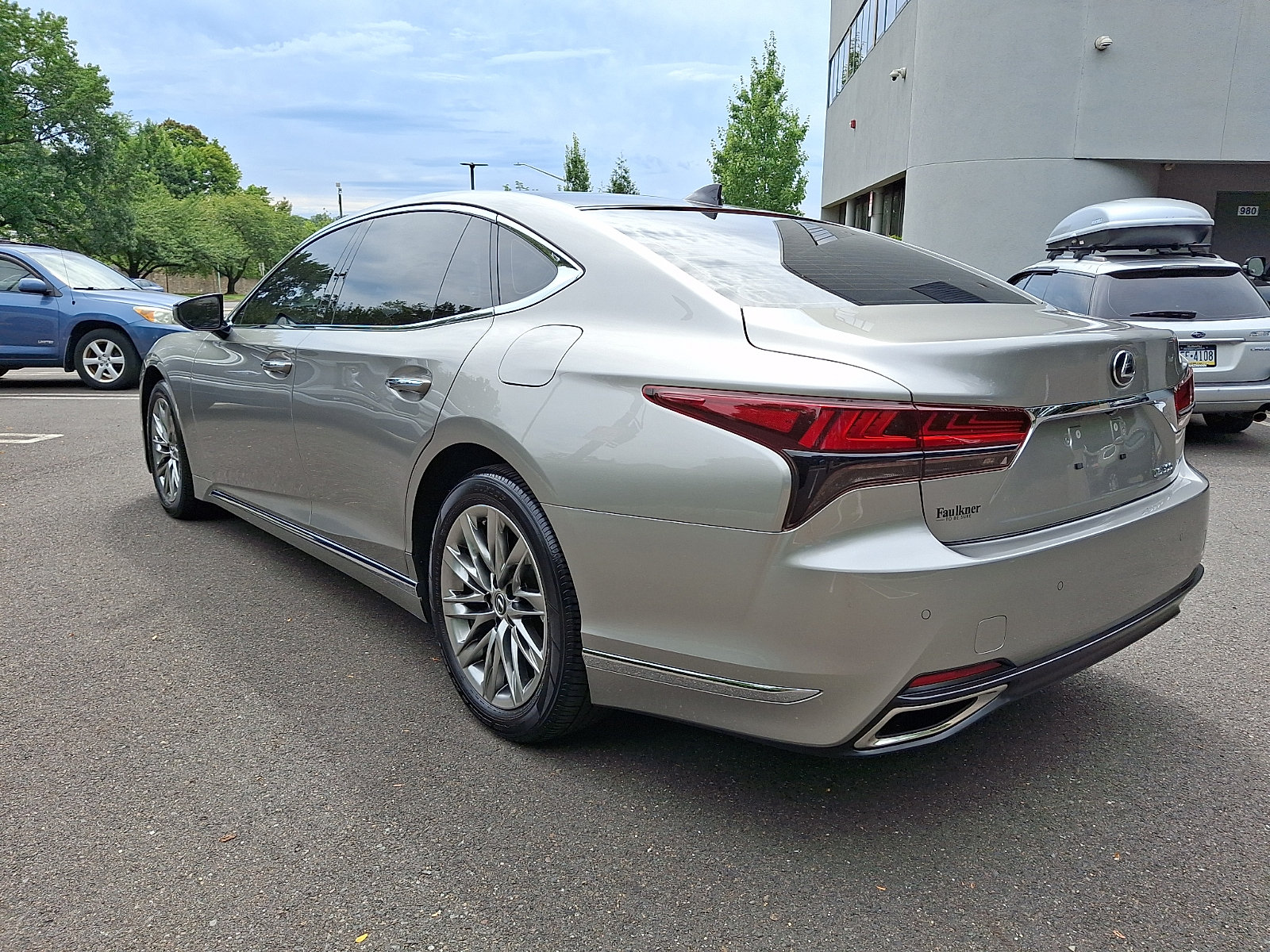 Used 2021 Lexus LS 500 AWD w/ Interior Upgrade Package image 4