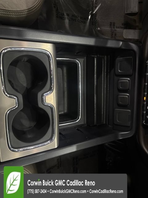 Used 2015 GMC Sierra 2500 Denali AWD/4WD image 30