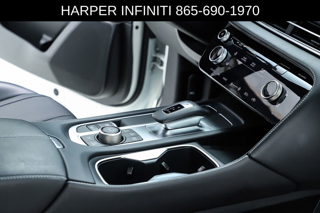 Used 2025 INFINITI QX60 Luxe w/ Black Edition image 36