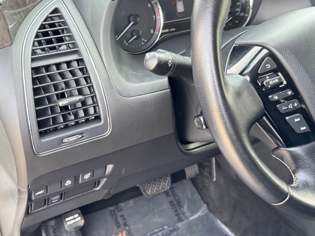 Used 2024 INFINITI QX80 Luxe image 15