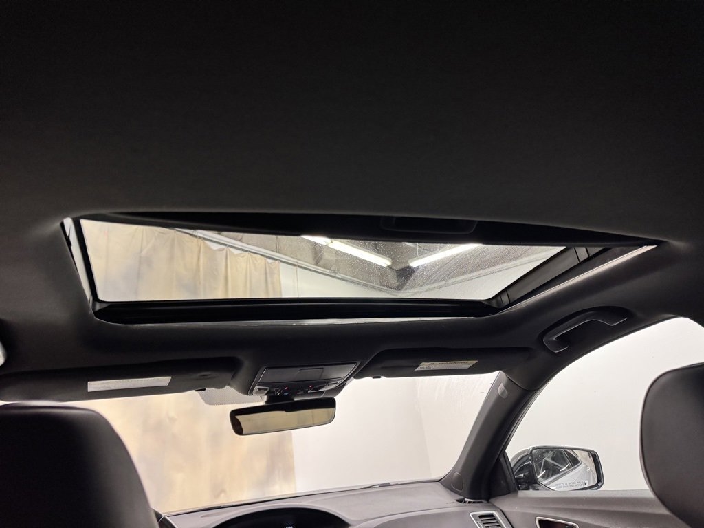 Used 2019 Acura TLX w/ Technology & A-SPEC Pkg image 35