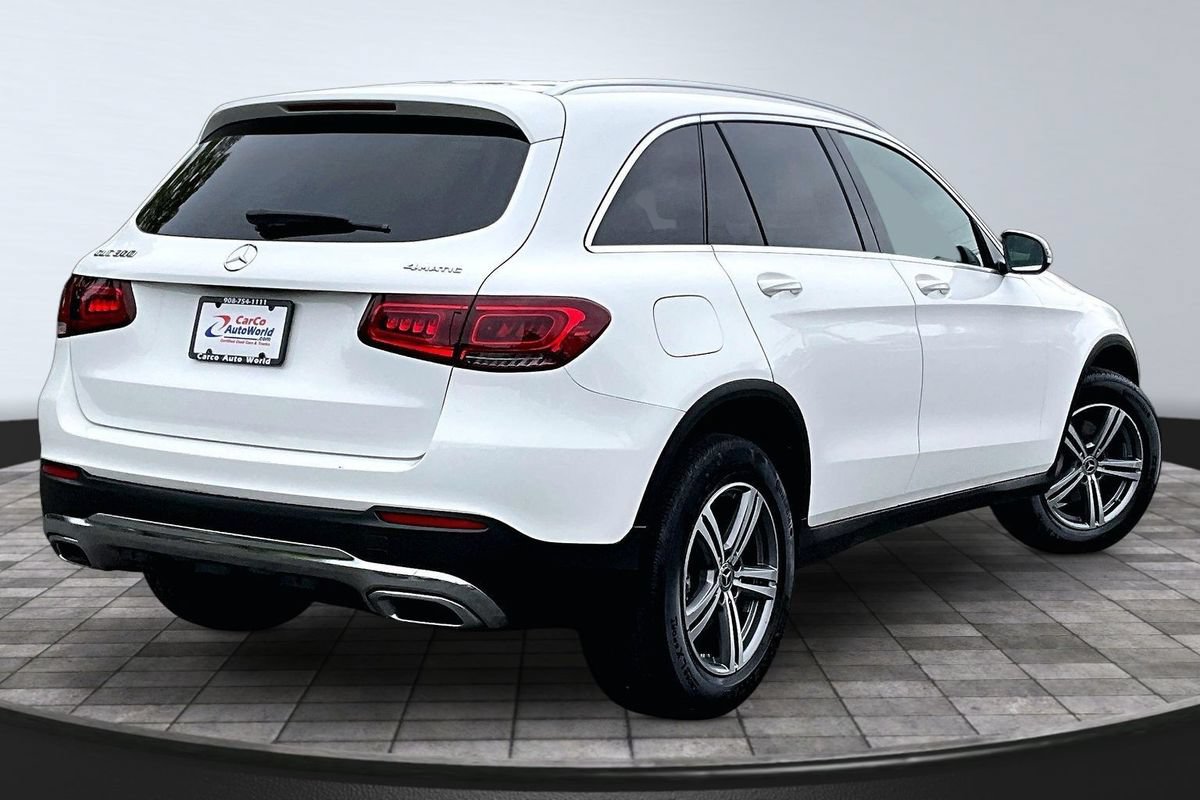 Used 2020 Mercedes-Benz GLC 300 4MATIC image 5