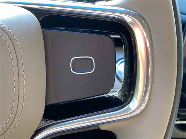 Used 2024 Lincoln Nautilus Reserve w/ Equipment Group 203A image 19
