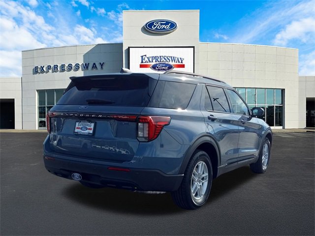 New 2026 Ford Explorer Active image 6