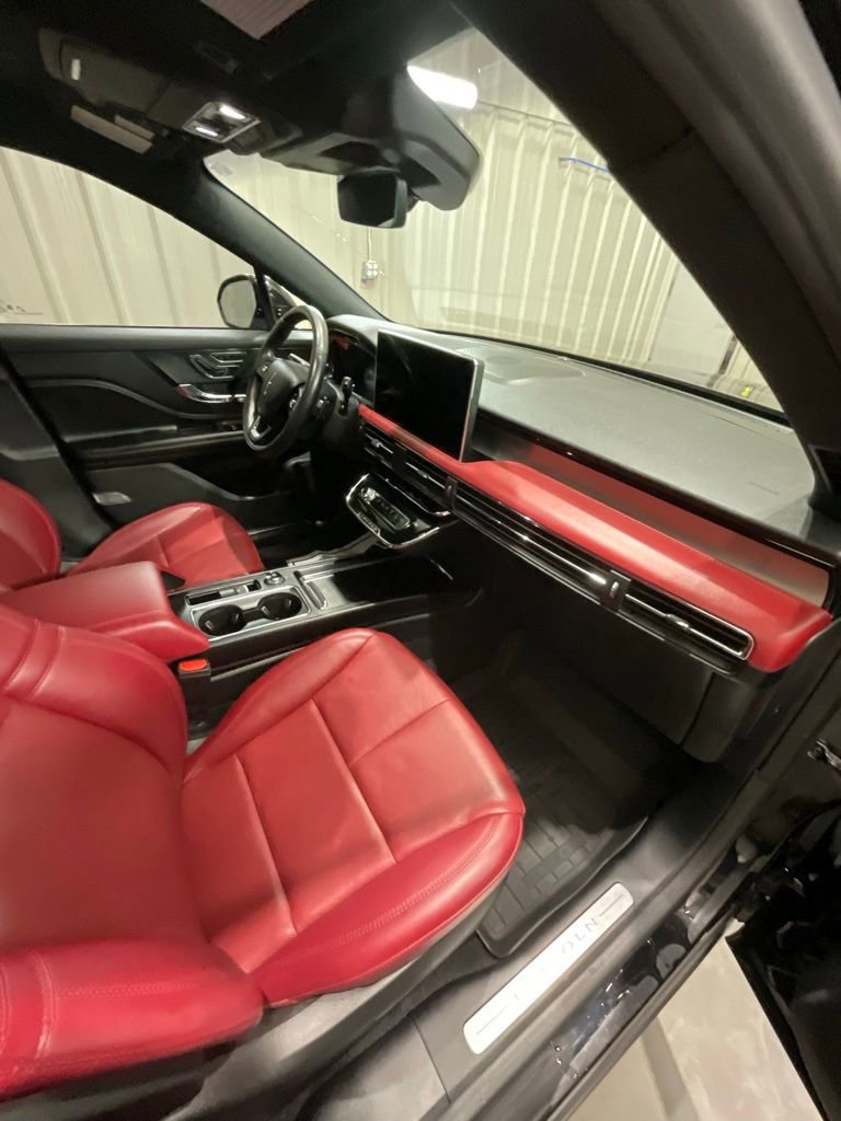 Used 2023 Lincoln Corsair Reserve w/ Equipment Group 201A image 14