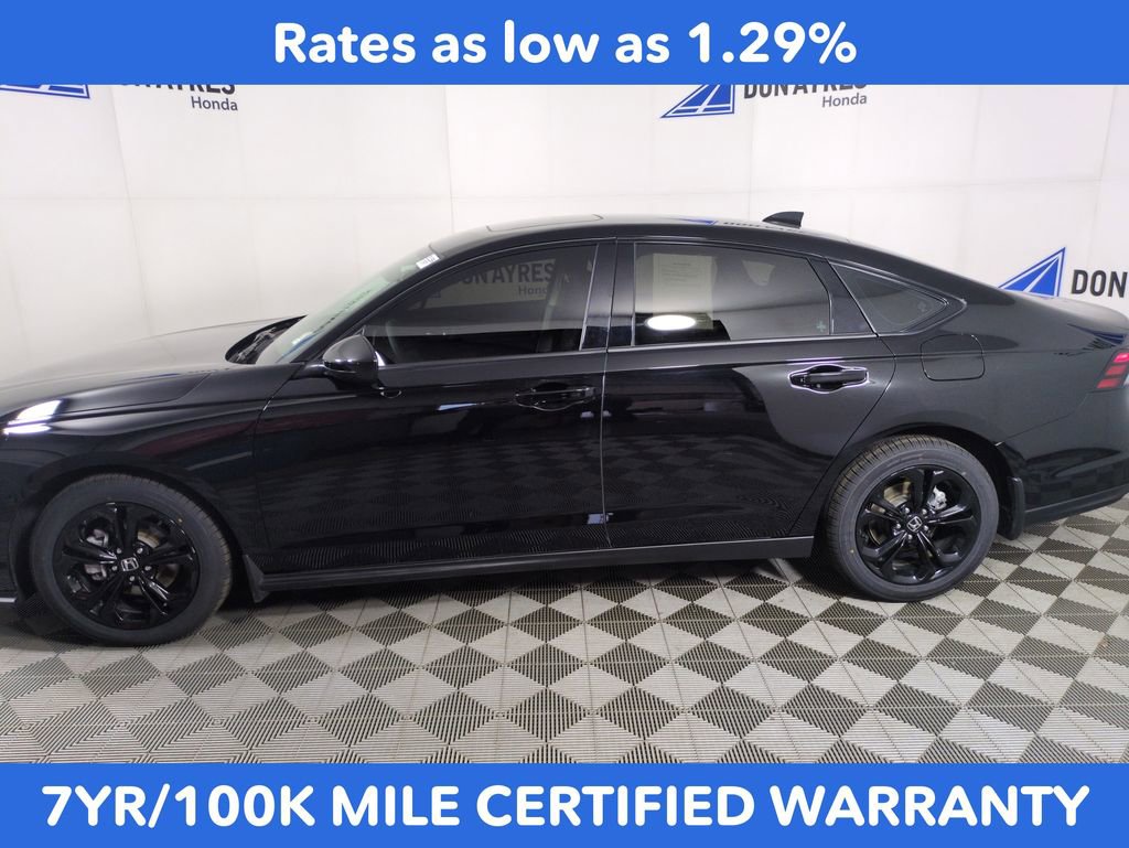 Certified 2025 Honda Accord SE image 2