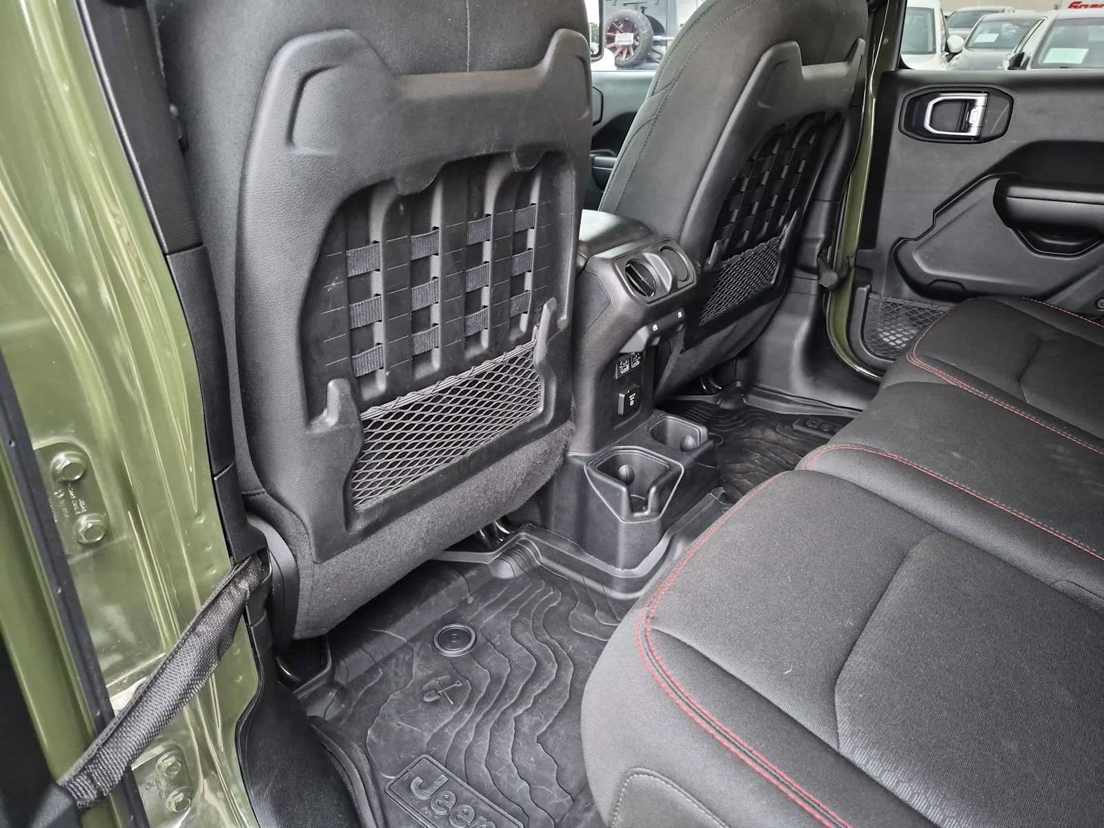 Used 2020 Jeep Wrangler Unlimited Rubicon AWD/4WD image 16