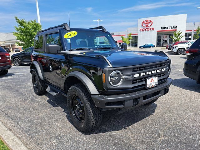 Used 2023 Ford Bronco Black Diamond AWD/4WD image 5