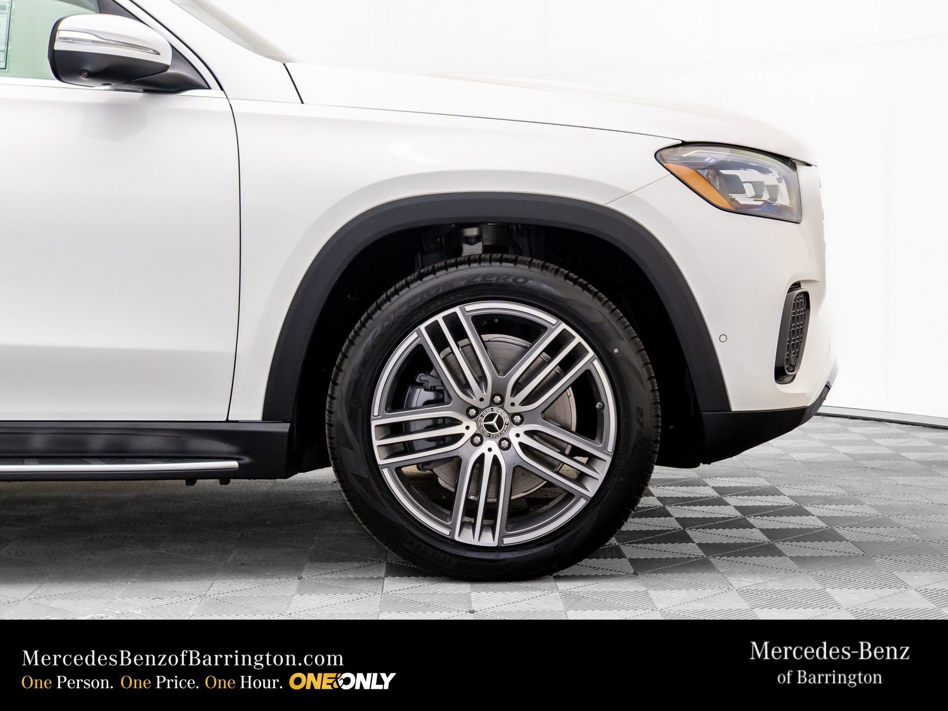 New 2026 Mercedes-Benz GLS 450 4MATIC image 39