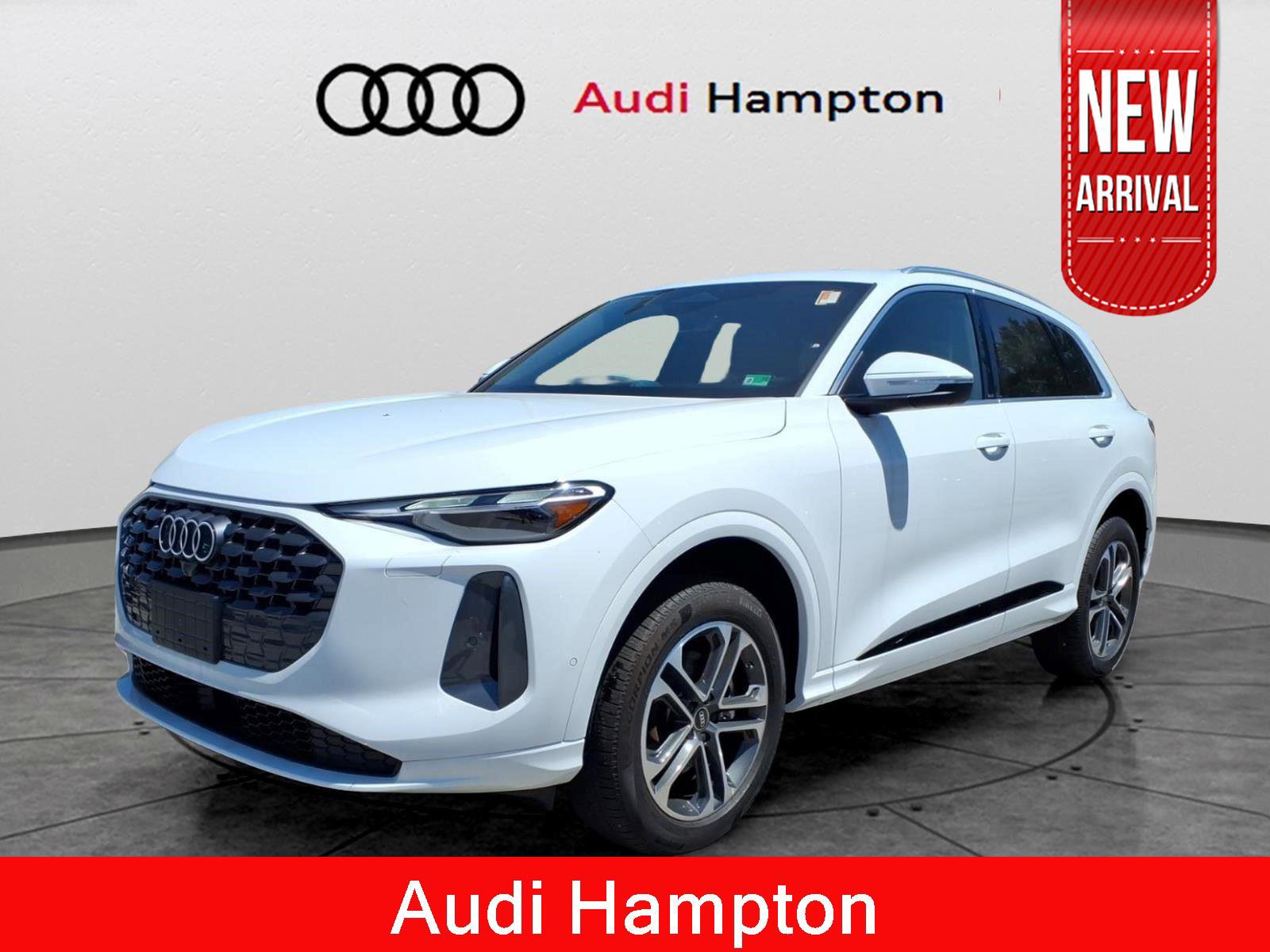 Used 2025 Audi Q5 Premium w/ Convenience Package AWD/4WD image 1