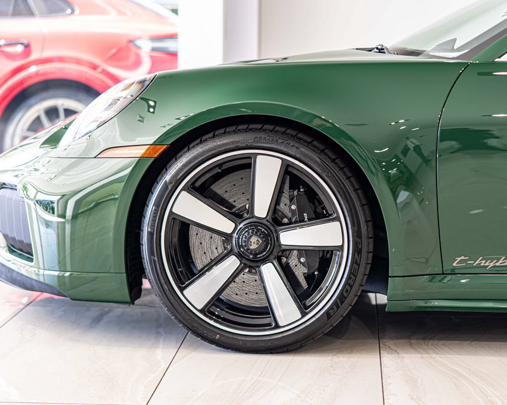 Used 2026 Porsche 911 Turbo S AWD/4WD image 9