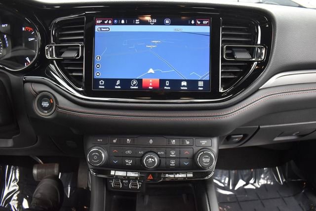 Used 2022 Dodge Durango R/T w/ Blacktop Package AWD/4WD image 8
