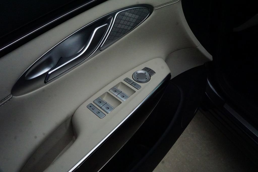 New 2026 Genesis GV70 2.5T image 14