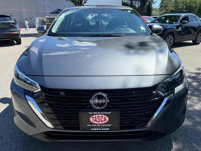 Used 2025 Nissan Sentra SV FWD image 2