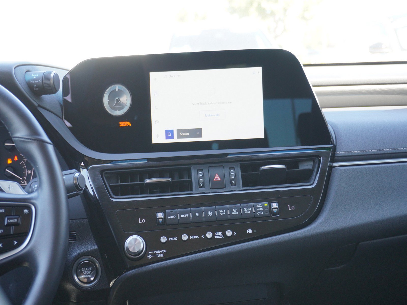 Used 2024 Lexus ES 350 FWD image 15