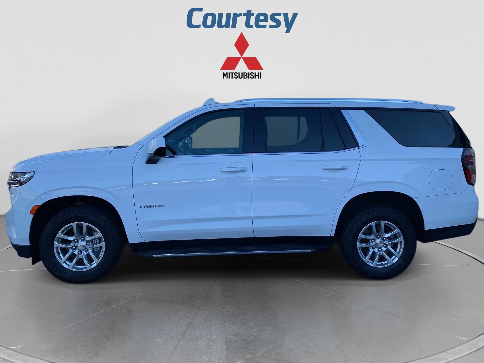 Used 2021 Chevrolet Tahoe LT RWD image 2