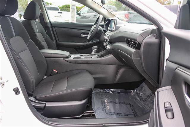 Used 2024 Nissan Sentra SV image 16