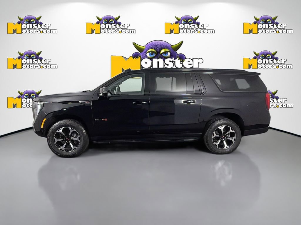 Used 2025 GMC Yukon XL AT4 image 8