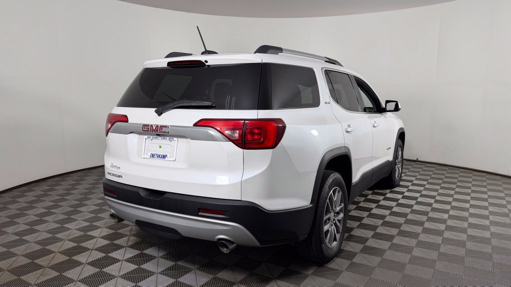 Used 2017 GMC Acadia SLE FWD image 9