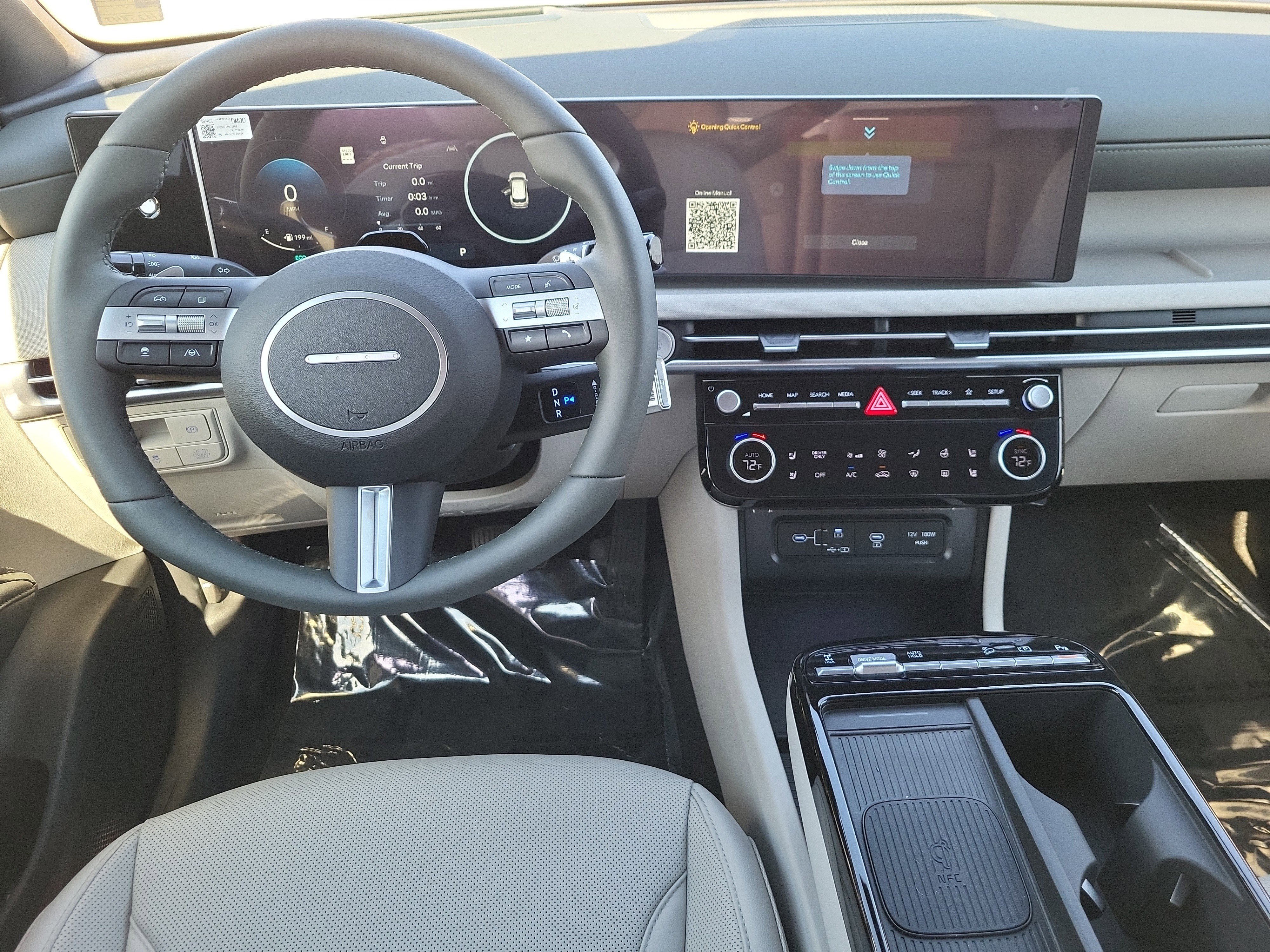 New 2025 Hyundai Tucson Limited image 9