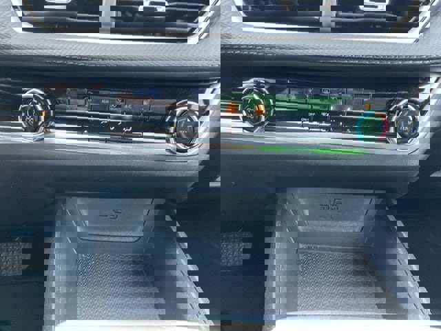 Used 2025 Chevrolet Equinox LT image 26