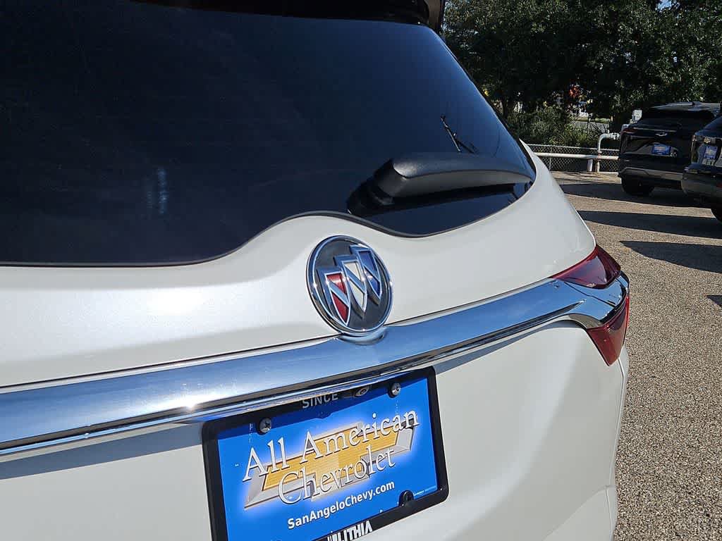 Used 2020 Buick Enclave Essence w/ Trailering Package, 5000 lbs. FWD image 11