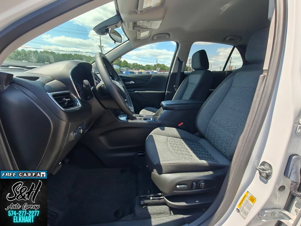Used 2024 Chevrolet Equinox LT FWD image 19