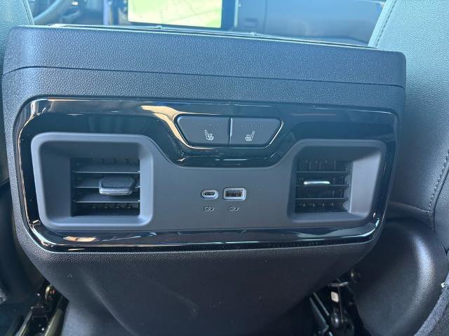 New 2026 GMC Sierra 2500 AT4 image 9