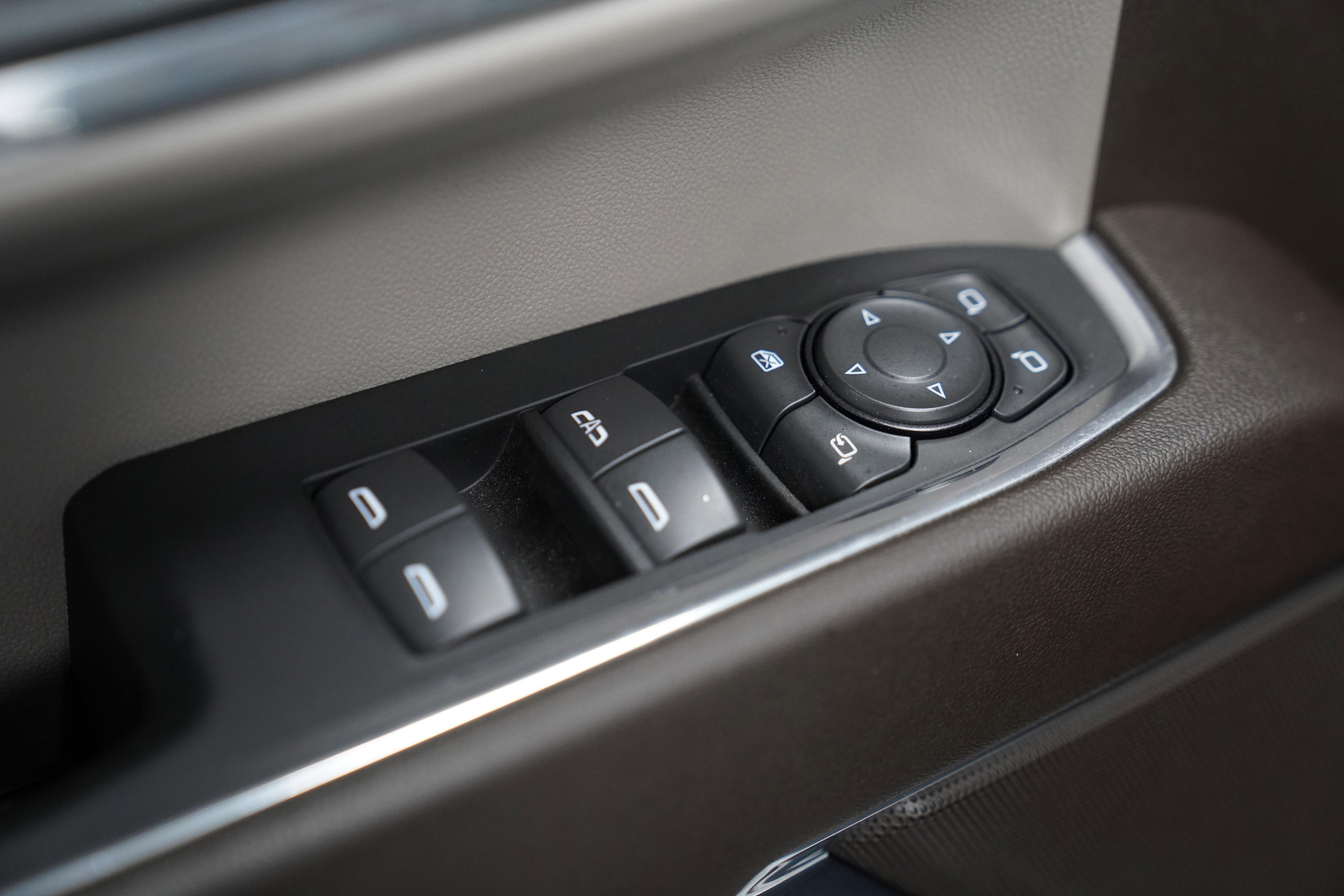 Used 2024 GMC Sierra 3500 SLE image 17