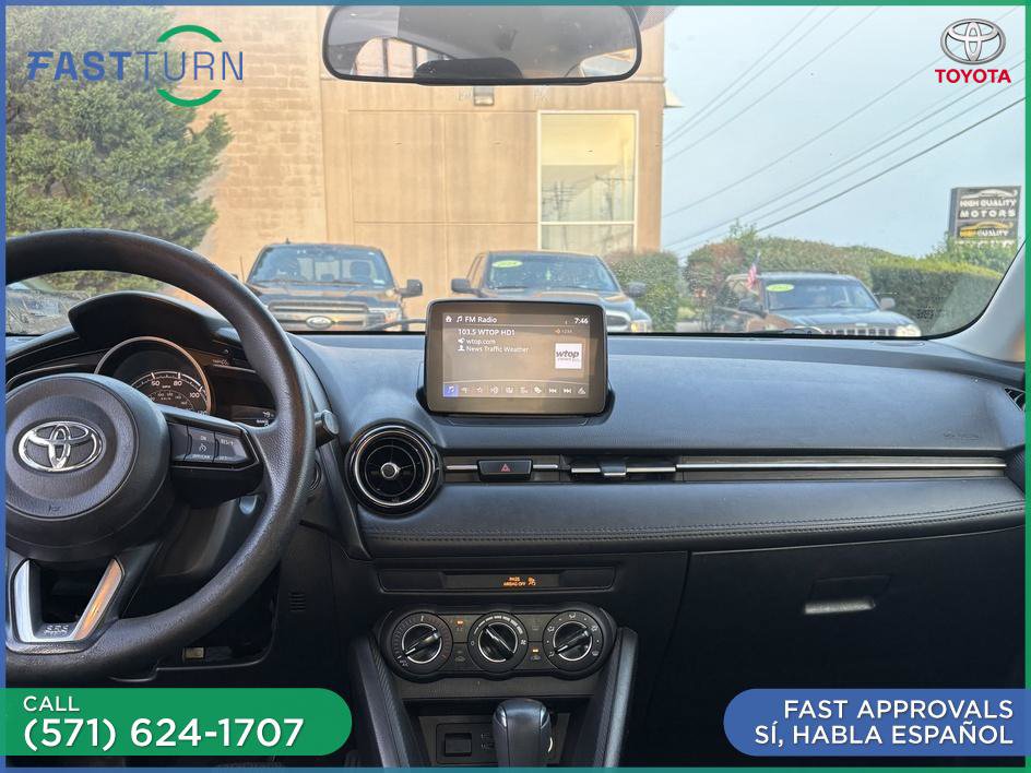 Used 2019 Toyota Yaris LE FWD image 15