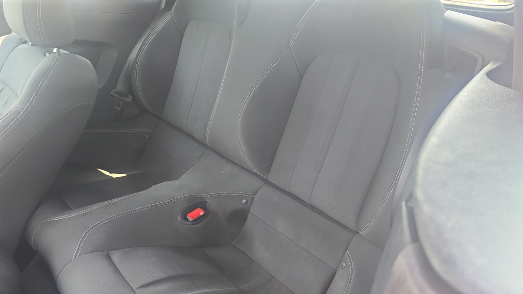 Used 2019 Ford Mustang Convertible RWD image 26