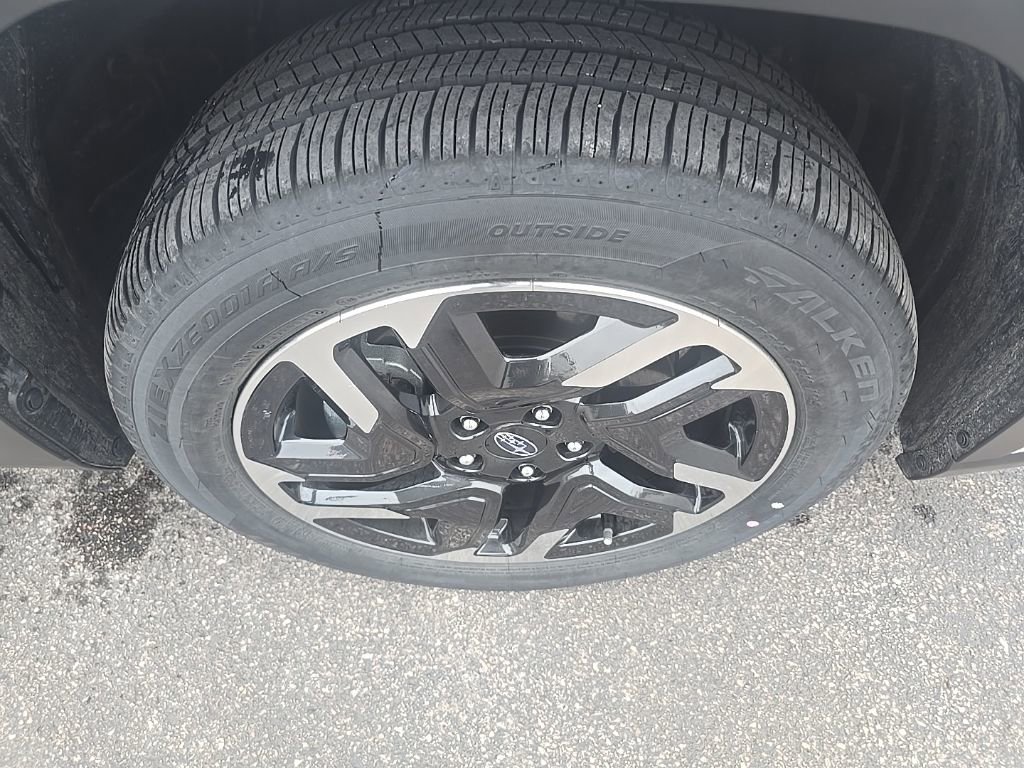 Certified 2025 Subaru Forester Limited w/ Popular Package #2 image 5