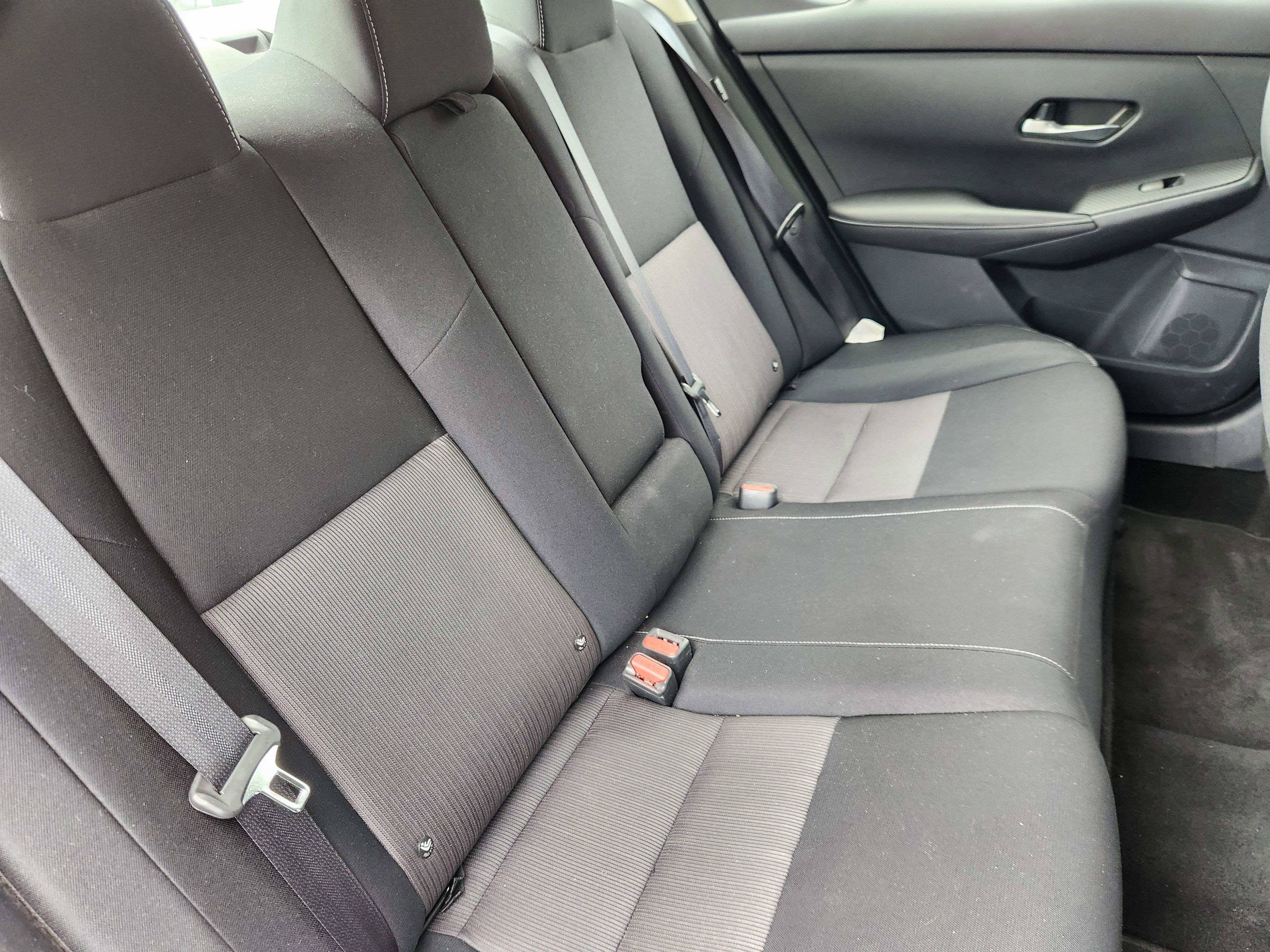 Used 2020 Nissan Sentra SV image 15