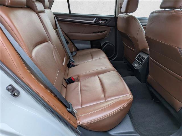 Used 2018 Subaru Outback 2.5i Touring AWD/4WD image 24