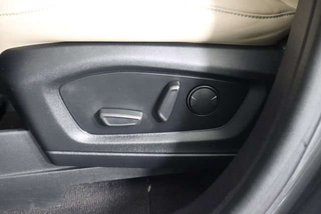 Used 2022 Ford Explorer Limited AWD/4WD image 45