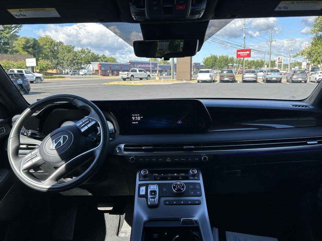 Used 2025 Hyundai Palisade Calligraphy image 21