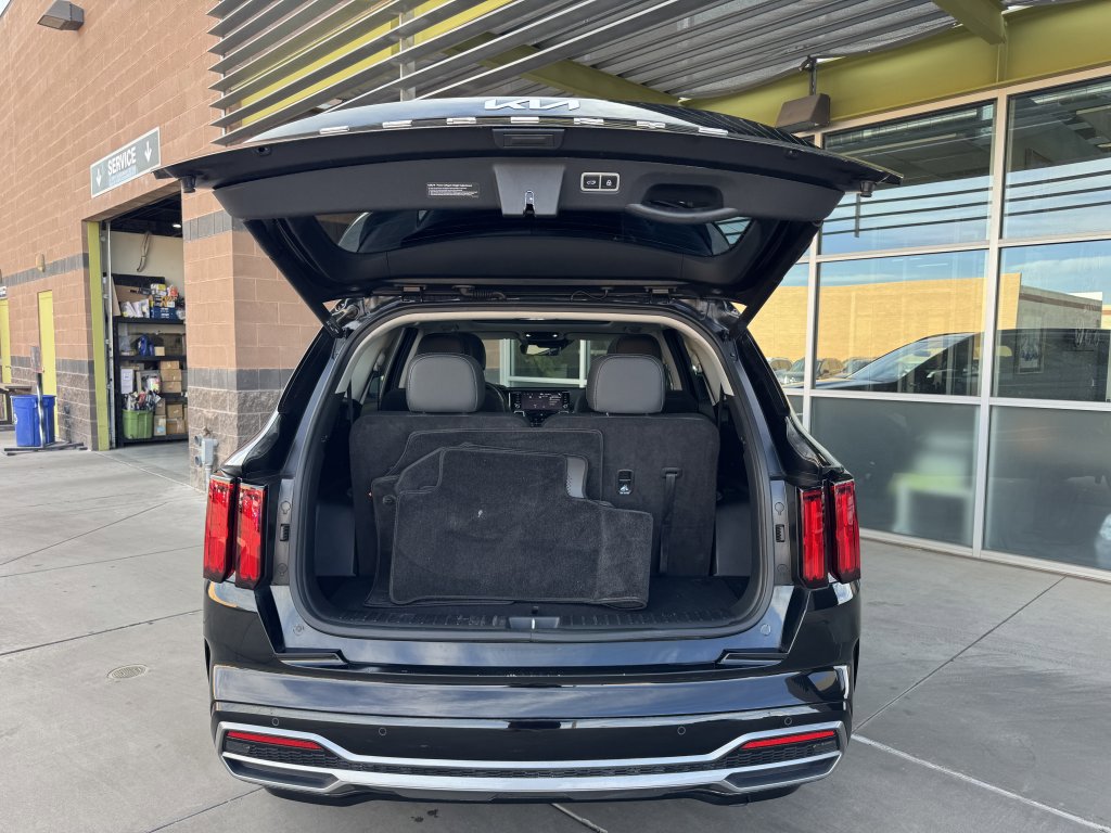 Used 2022 Kia Sorento SX image 43