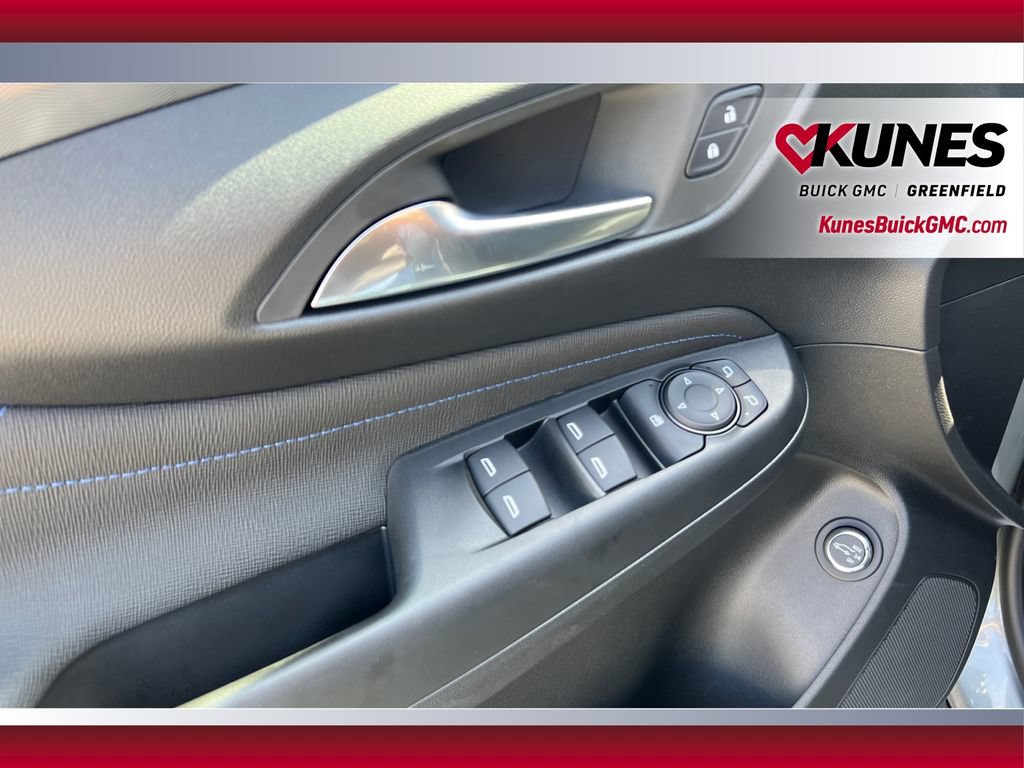 New 2026 Buick Envista Sport Touring w/ Convenience I Package FWD image 18