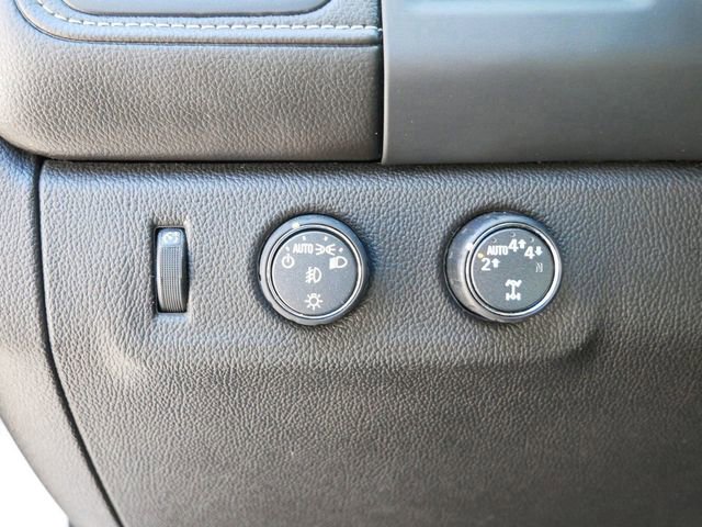 Used 2021 GMC Canyon Denali image 16