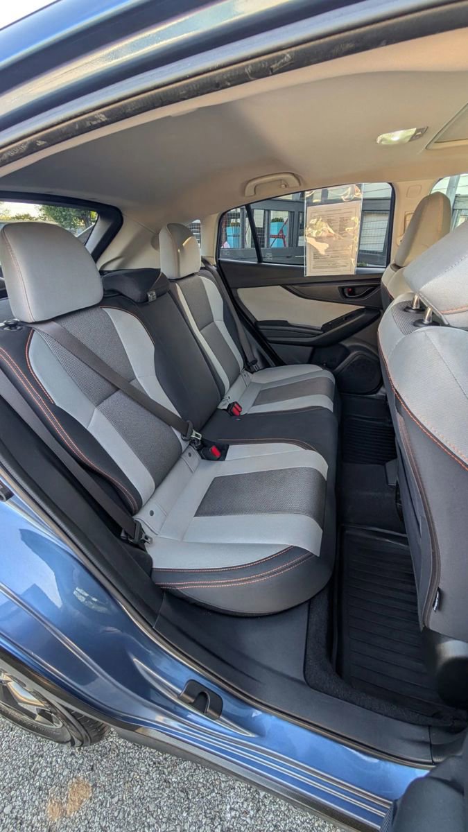 Used 2020 Subaru Crosstrek 2.0i Premium w/ Moonroof Package 1 AWD/4WD image 13