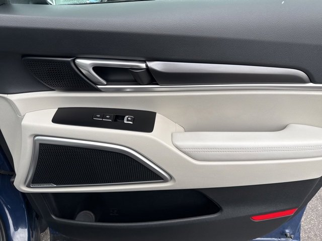 Used 2024 Kia Telluride S w/ S Sunroof Package image 46