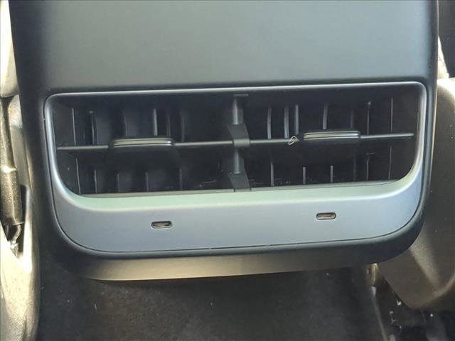 Used 2021 Tesla Model 3 Standard Range Plus image 18