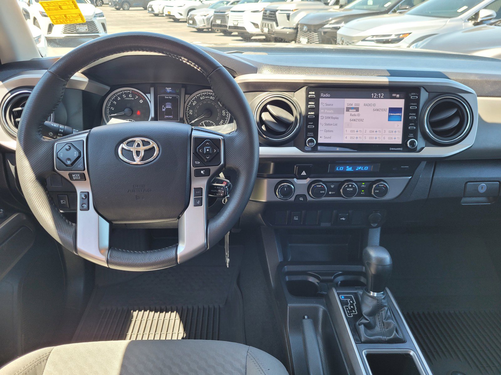 Used 2022 Toyota Tacoma SR5 AWD/4WD image 11