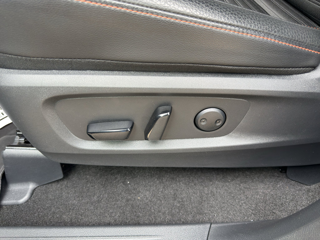 Used 2025 Nissan Pathfinder Rock Creek image 12