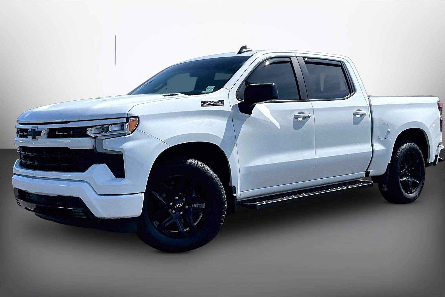 Used 2024 Chevrolet Silverado 1500 RST w/ Convenience Package II AWD/4WD image 1