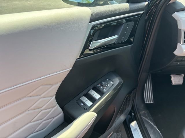 New 2025 Mitsubishi Outlander SEL AWD/4WD image 13