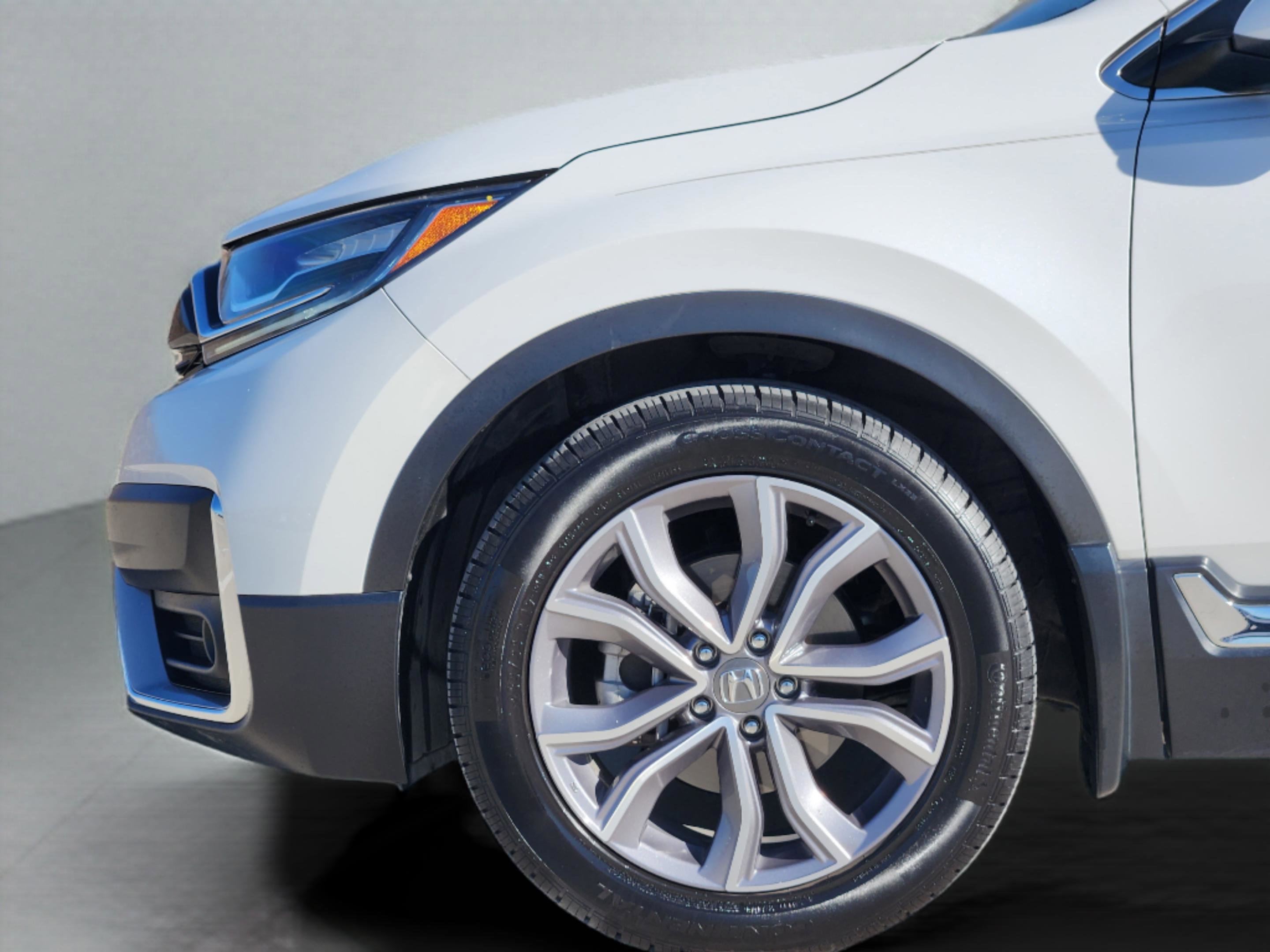 Used 2020 Honda CR-V Touring image 10