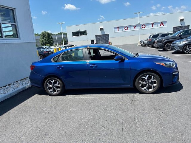 Used 2020 Kia Forte LXS FWD image 6
