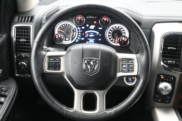 Used 2016 RAM 1500 Laramie w/ Convenience Group AWD/4WD image 24
